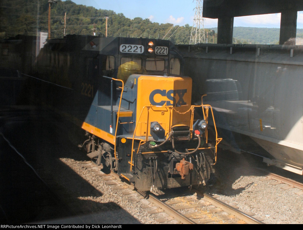 CSX 2221